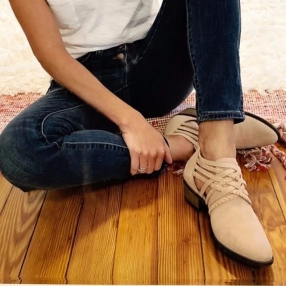 Calson Pink Suede Pink Bootie